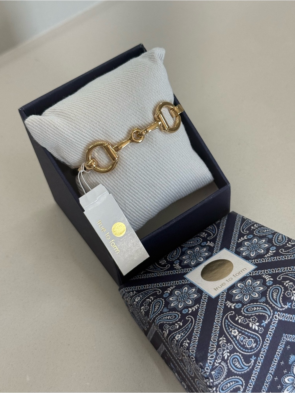 Gold Horsebit Link Bangle Bracelet - True to Form NIB - Picture 3 of 9